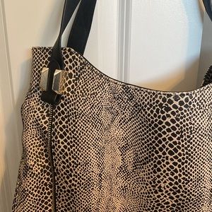 Jessica Simpson purse